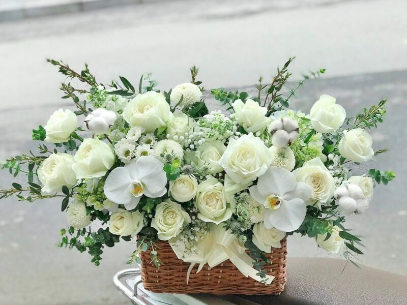 T&igrave;m hiểu c&aacute;c loại hoa chia buồn &yacute; nghĩa đi viếng tang